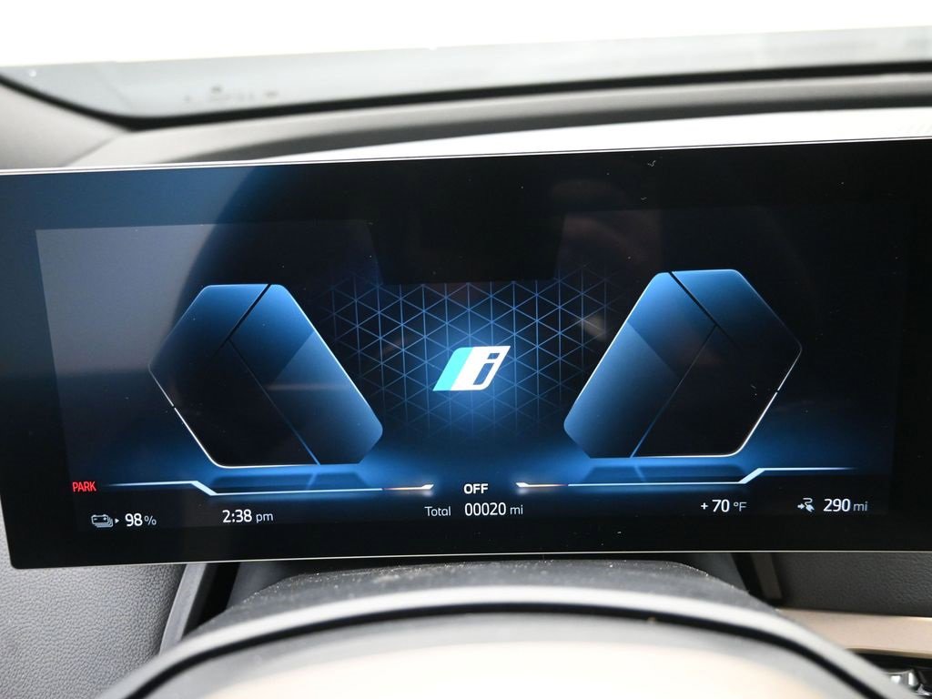 Certified 2026 BMW iX xDrive45 w/ Premium Package image 13
