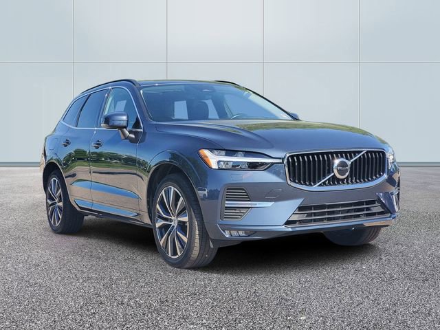 Used 2022 Volvo XC60 B5 Momentum w/ Climate Package AWD/4WD image 3