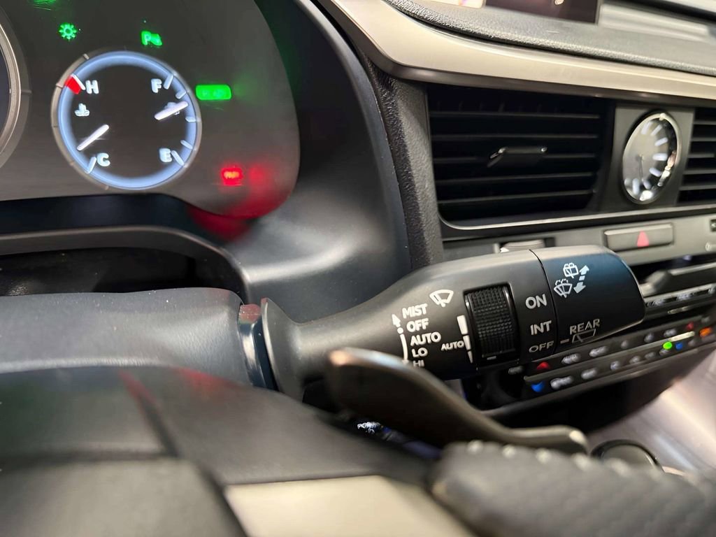 Used 2019 Lexus RX 450h F Sport AWD/4WD image 36