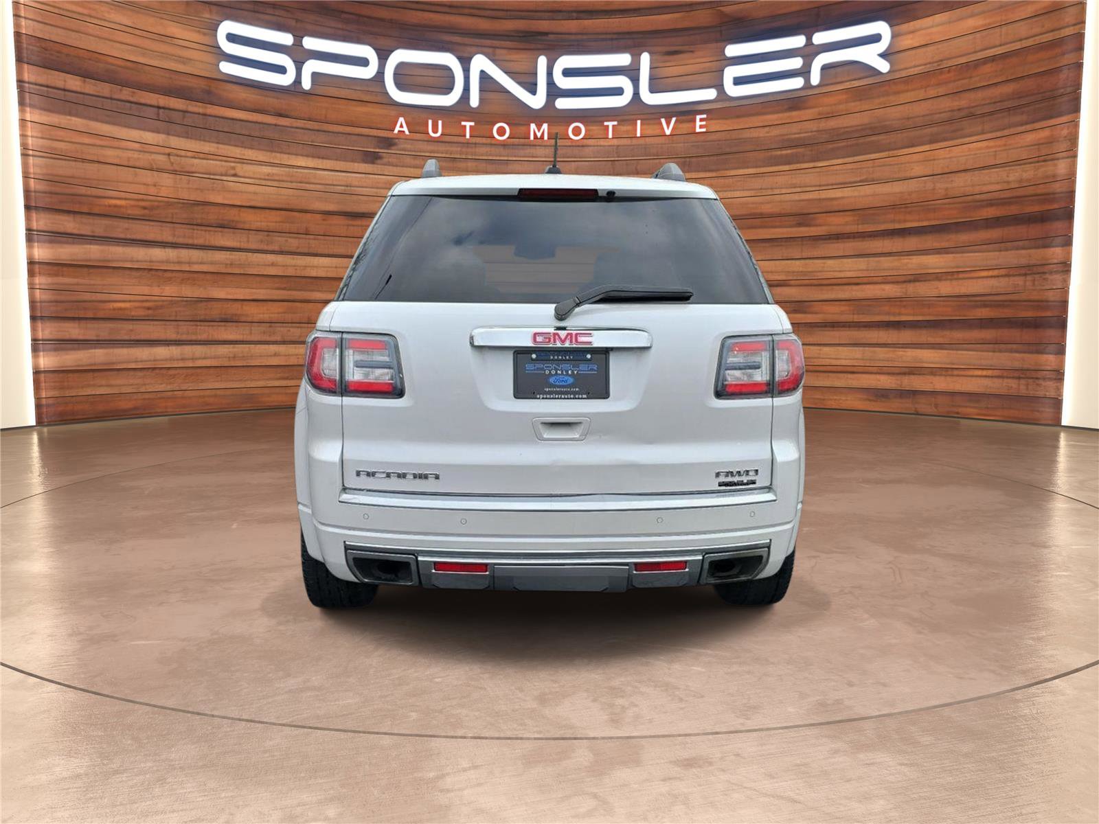 Used 2016 GMC Acadia Denali image 6