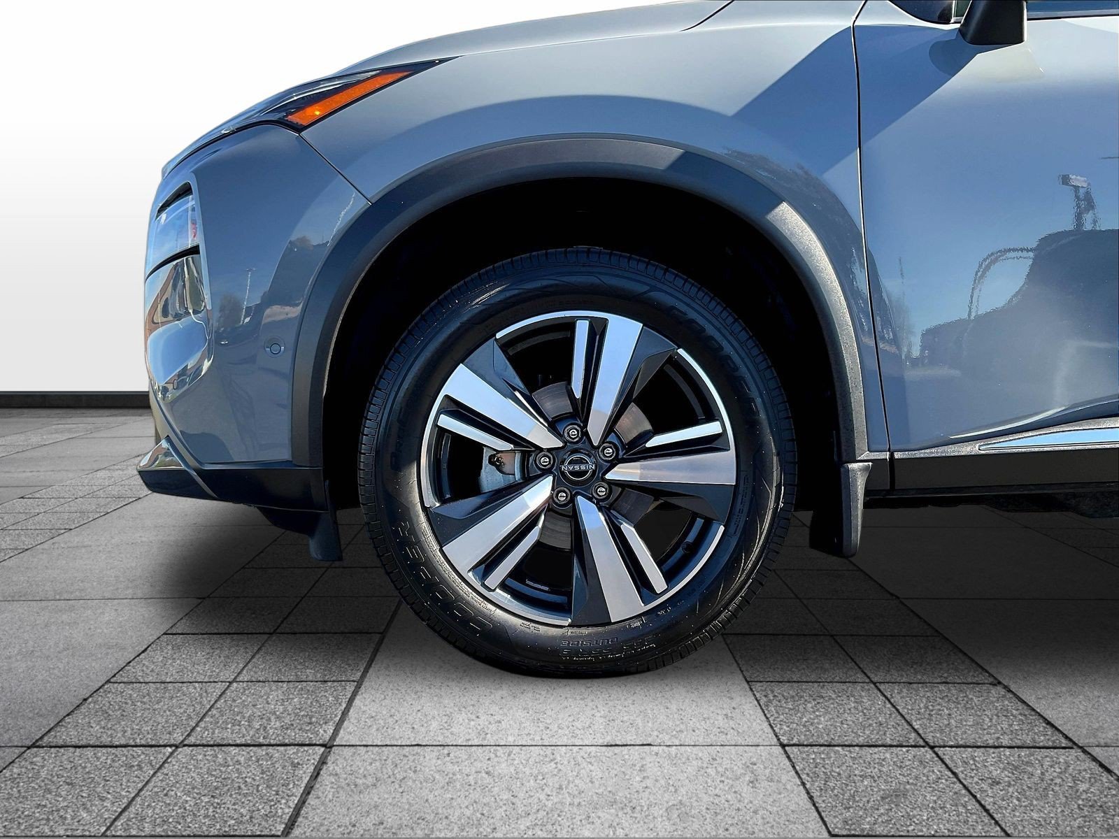 Certified 2023 Nissan Rogue SL w/ SL Premium Package AWD/4WD image 37