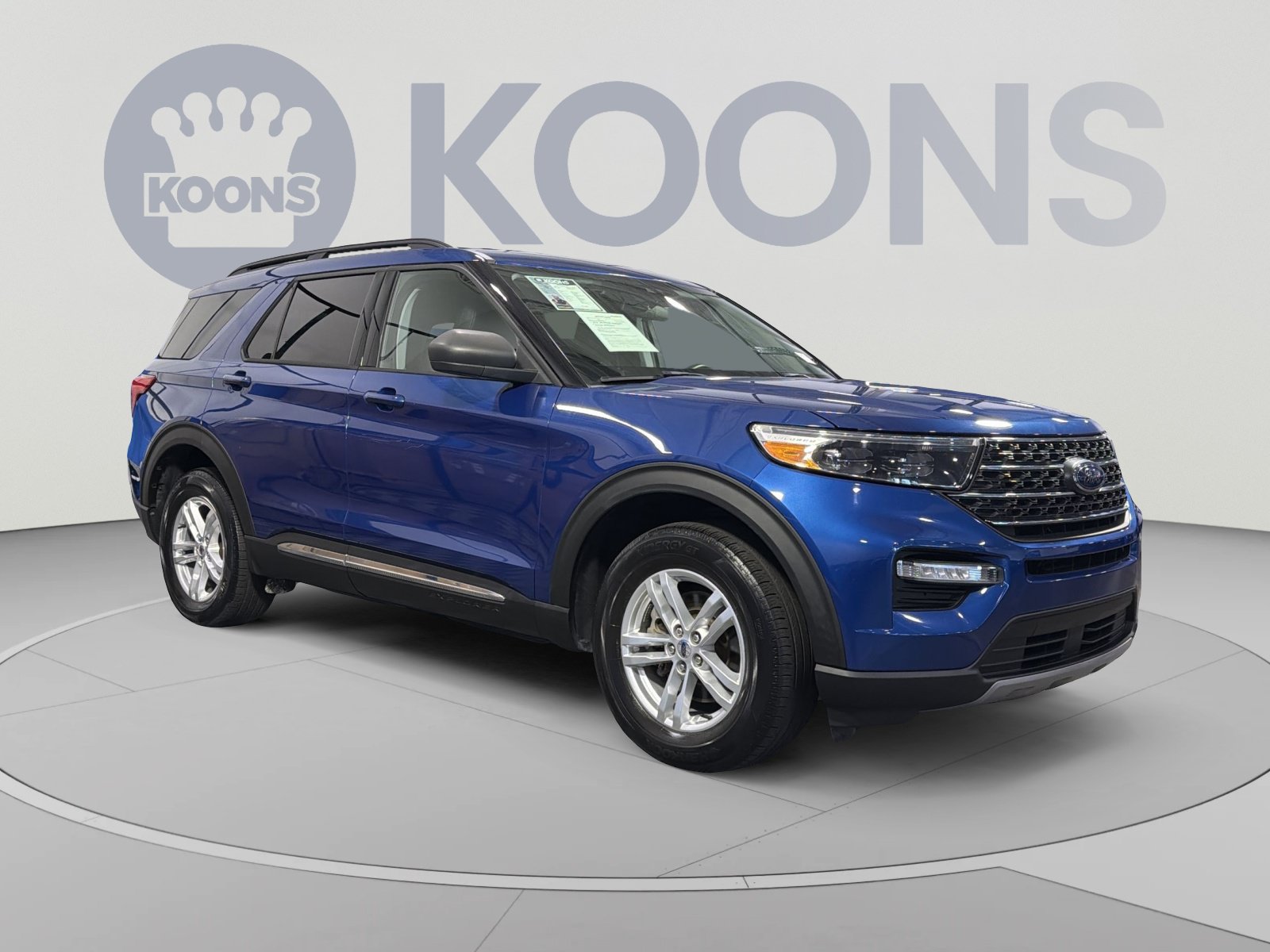 Used 2022 Ford Explorer XLT w/ Equipment Group 202A AWD/4WD image 10