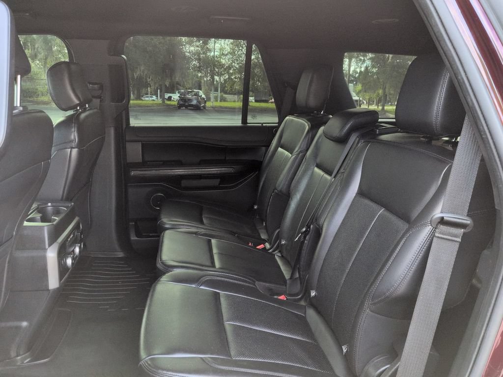 Used 2020 Ford Expedition XLT w/ Equipment Group 202A RWD image 14