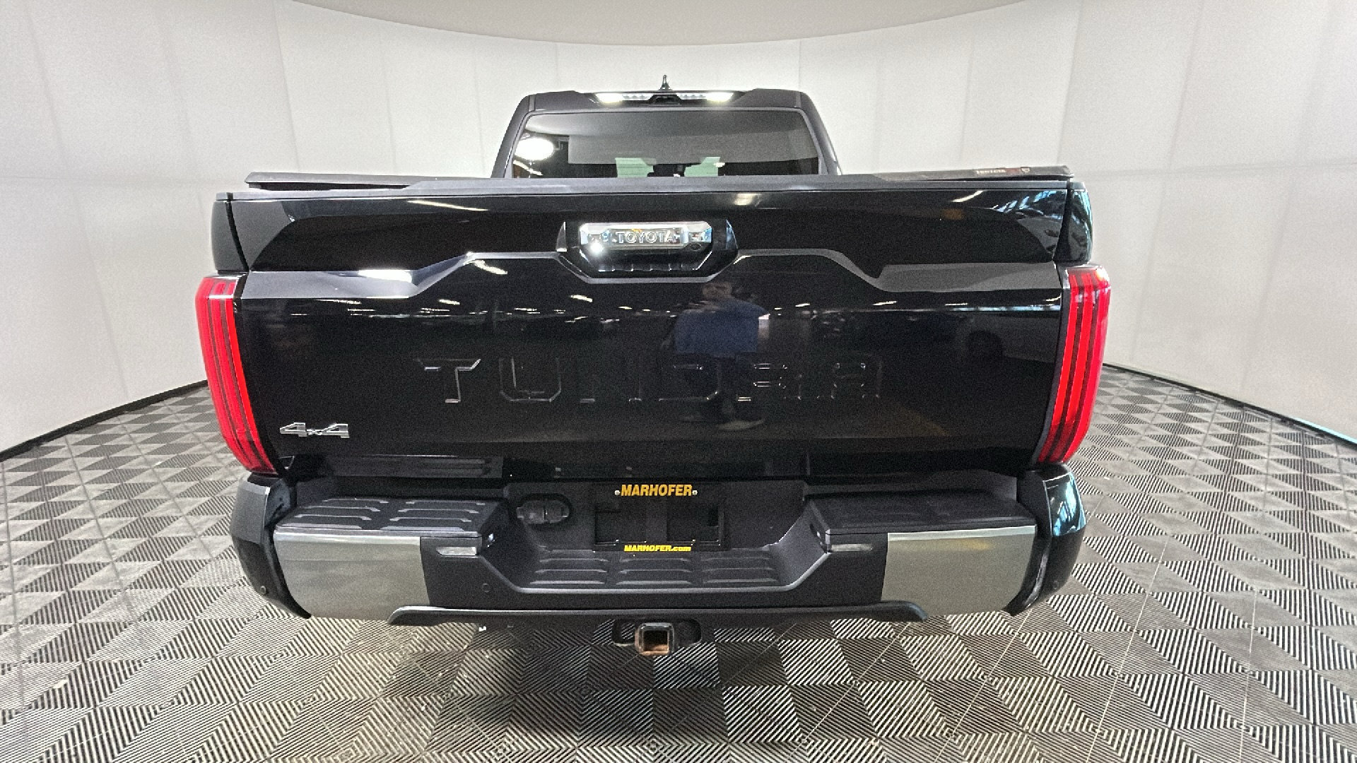 Used 2022 Toyota Tundra Limited AWD/4WD image 3