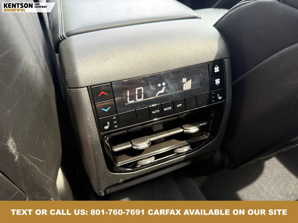 Used 2024 Jeep Grand Cherokee L Overland w/ Trailer Tow Package image 38