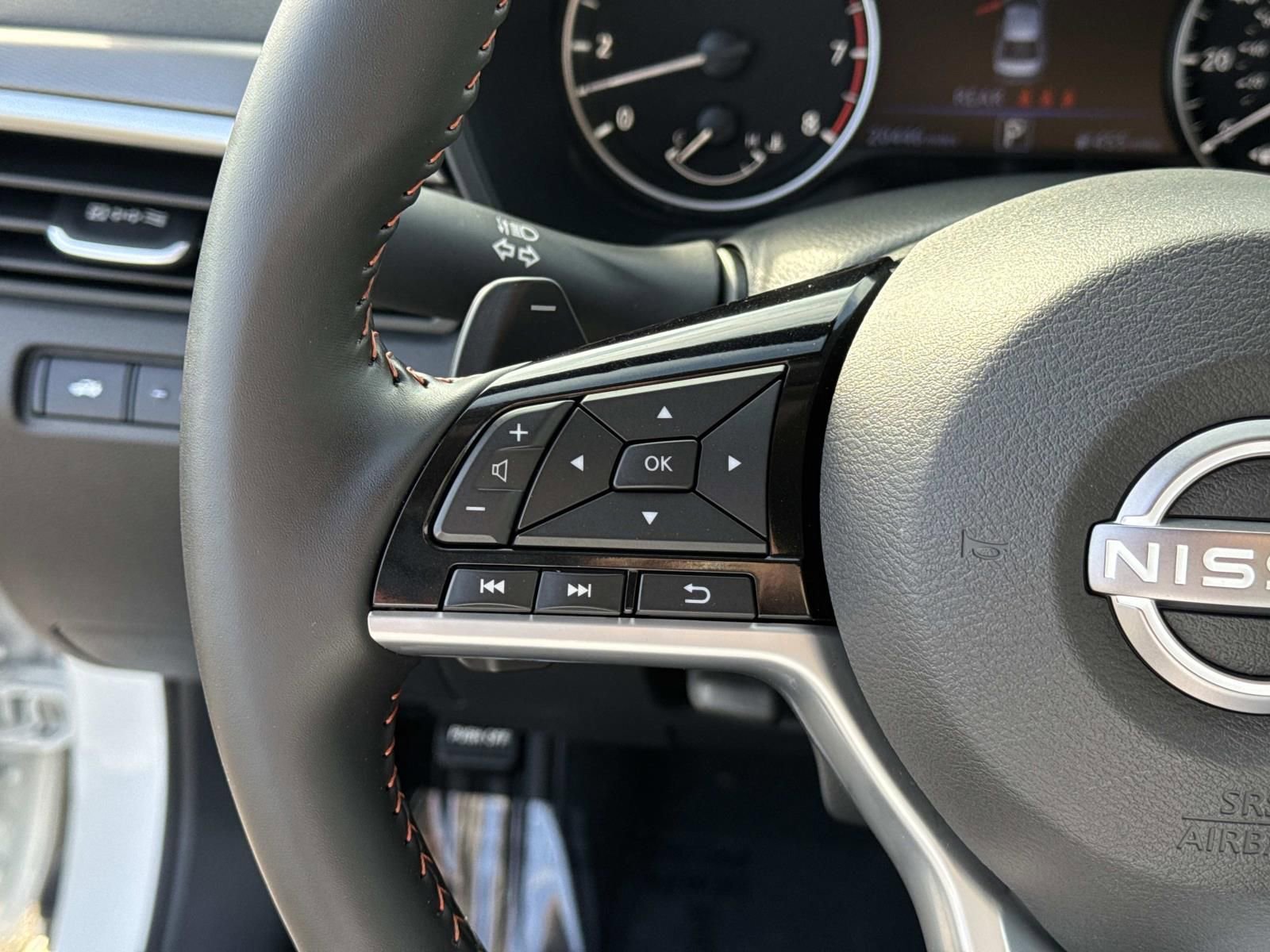 Used 2025 Nissan Altima 2.5 SR image 22