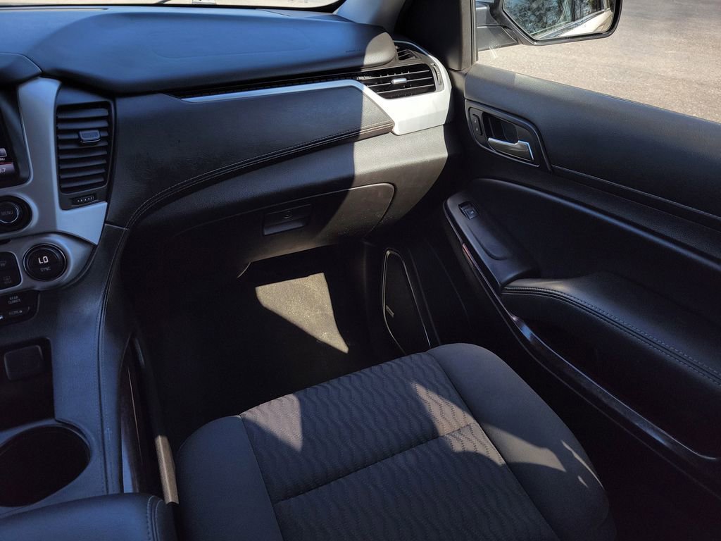 Used 2016 GMC Yukon SLE w/ Convenience Package image 21