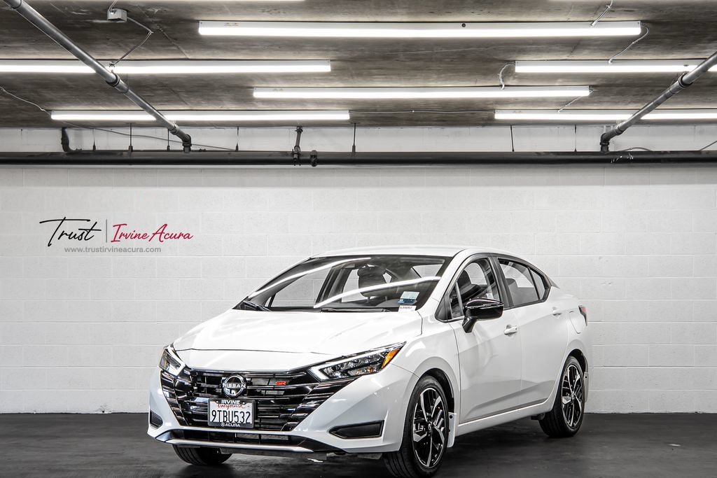 Used 2025 Nissan Versa SR w/ Trunk Package