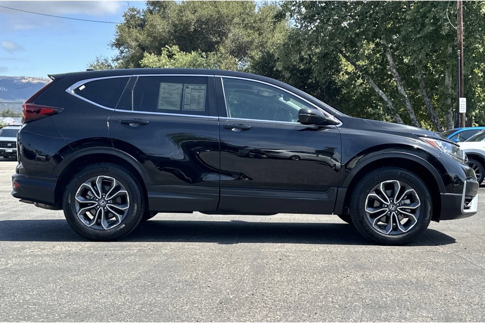 Used 2022 Honda CR-V EX image 3