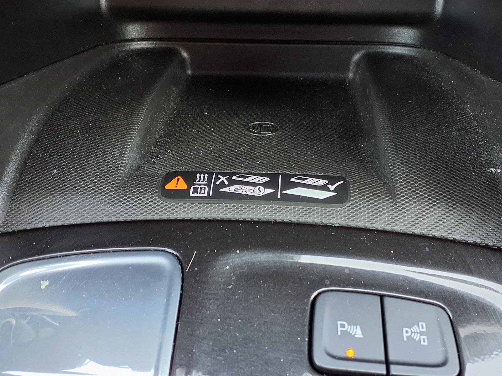 Used 2022 Chevrolet Equinox Premier FWD image 8