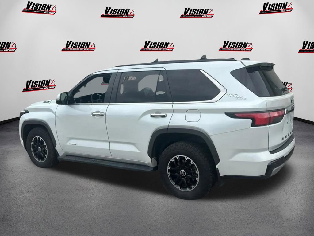 Used 2023 Toyota Sequoia Limited image 7