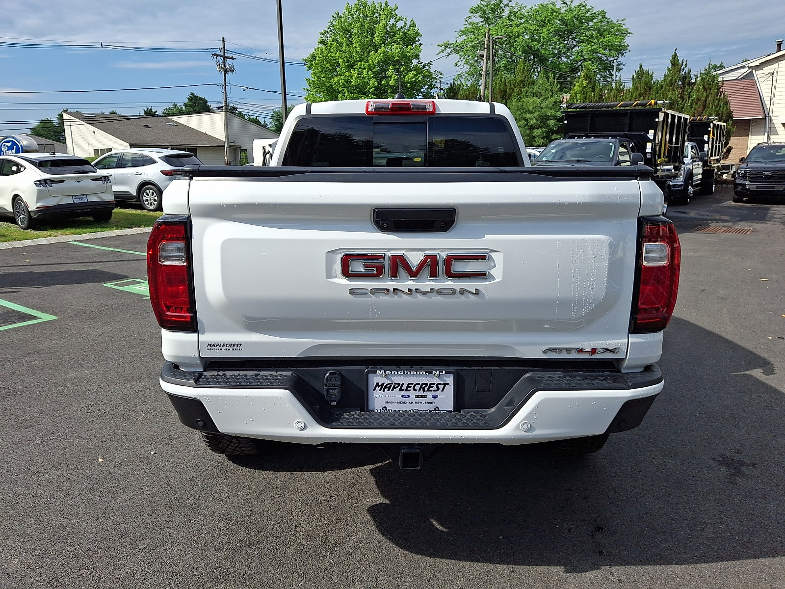 Used 2024 GMC Canyon AT4X AWD/4WD image 6