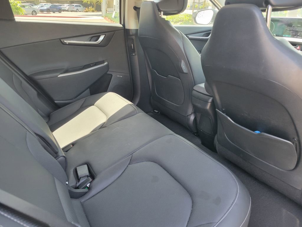 Certified 2023 Kia EV6 Wind AWD/4WD image 6