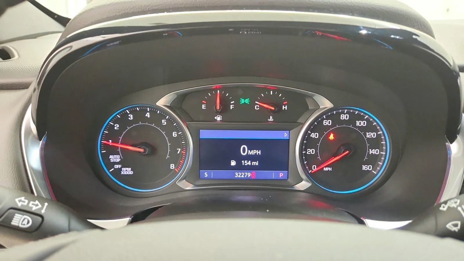 Used 2023 Chevrolet Traverse LT image 38