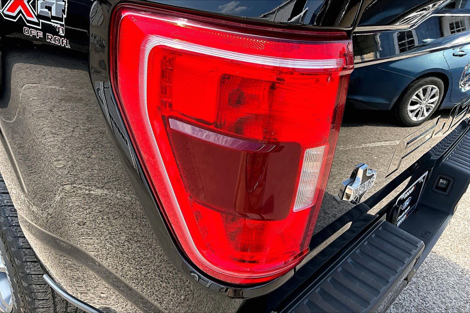 Used 2022 Ford F150 XLT w/ Equipment Group 302A High AWD/4WD image 28