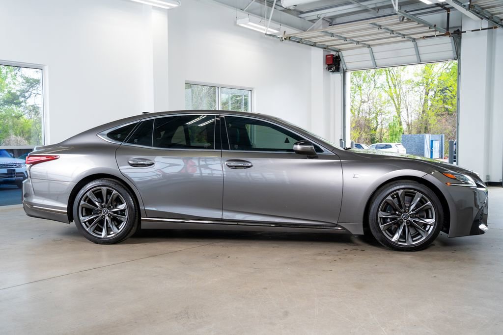 Used 2018 Lexus LS 500 F Sport w/ Accessory Package (Z2) image 5