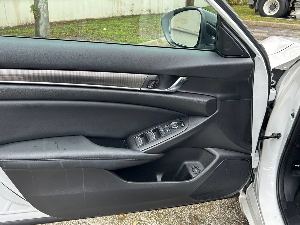 Used 2021 Honda Accord Sport Special Edition image 15