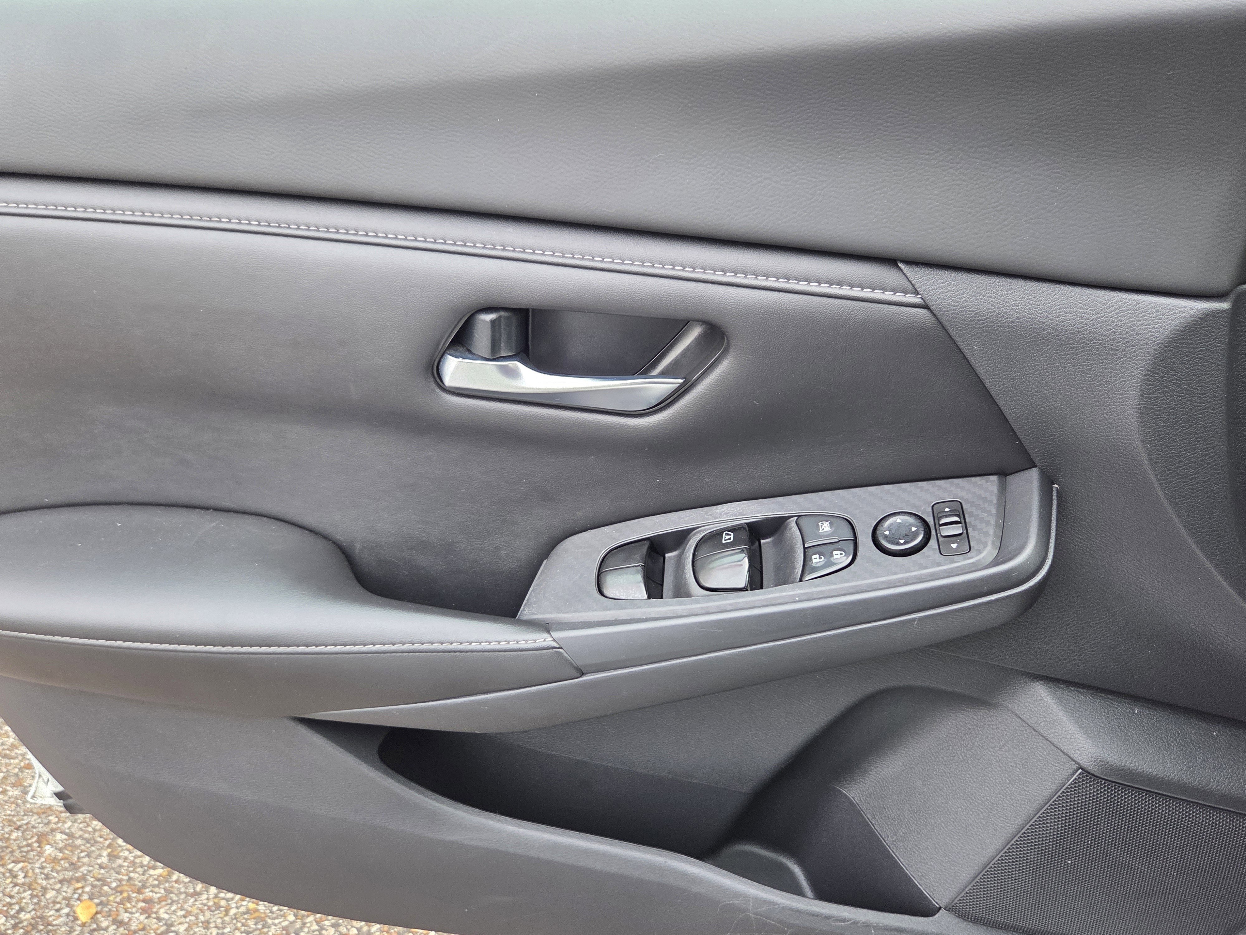 Used 2022 Nissan Sentra SV image 14