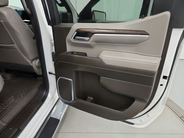 Used 2023 Chevrolet Silverado 1500 LT w/ Z71 Off-Road Package image 42