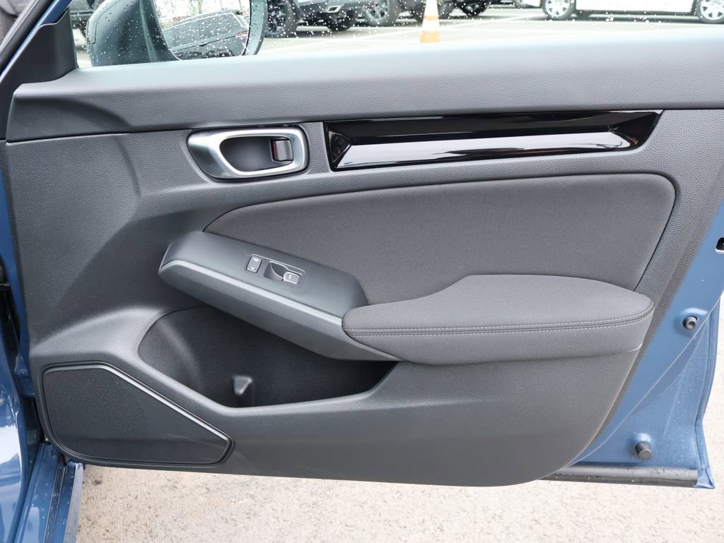 Certified 2026 Honda Civic FWD Hybrid Sedan image 11