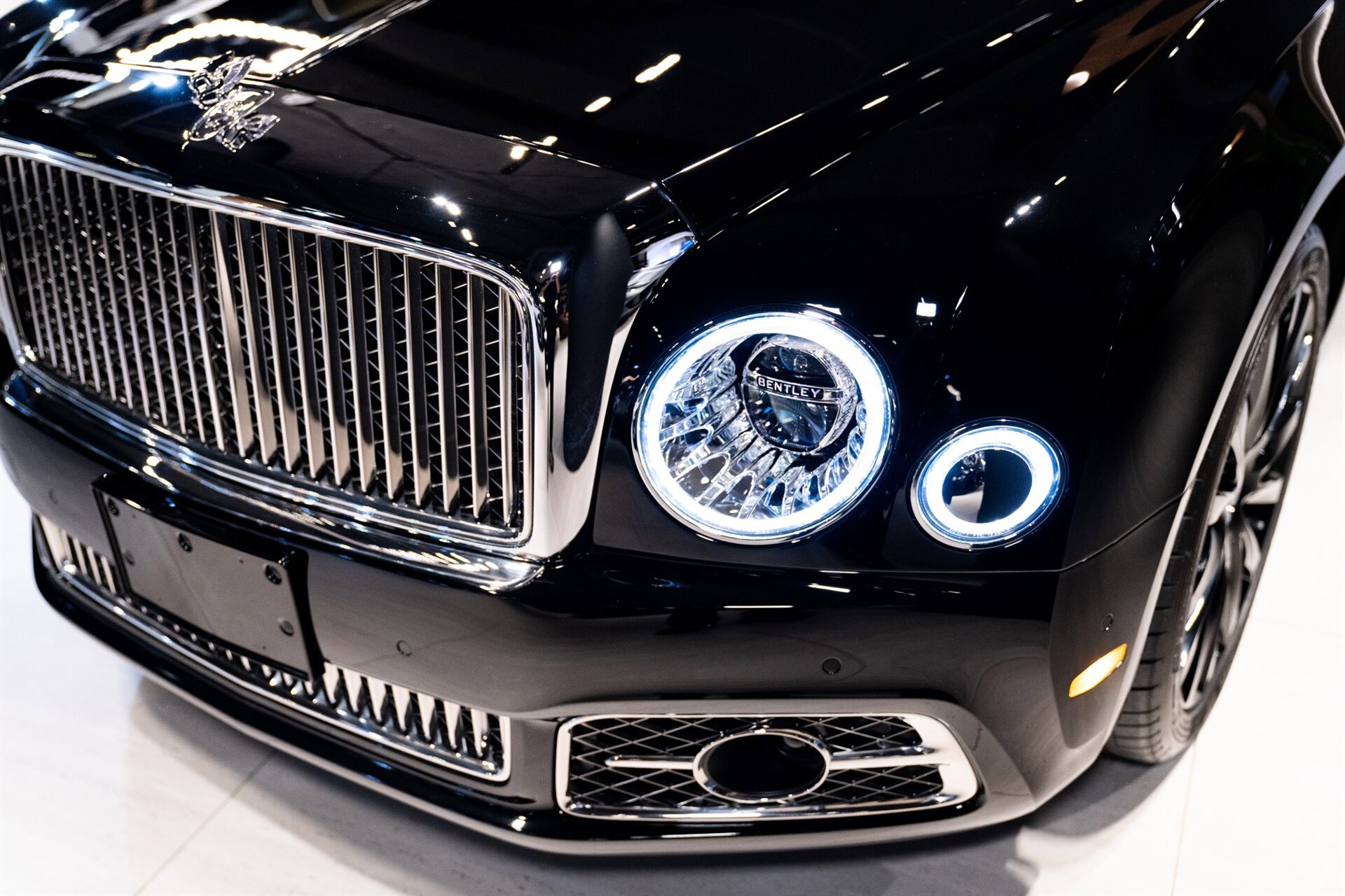 Used 2019 Bentley Mulsanne RWD image 6
