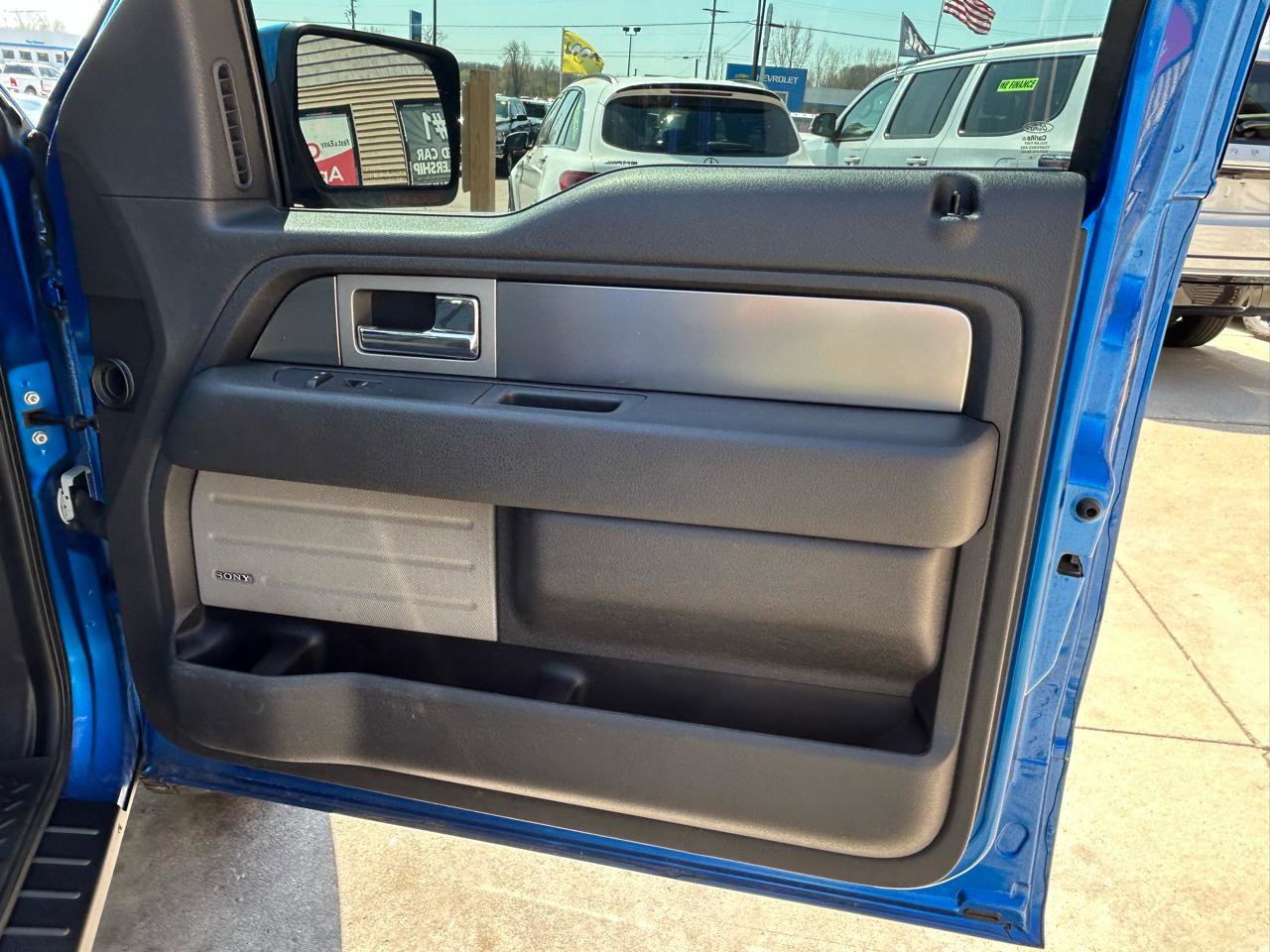 Used 2014 Ford F150 Raptor AWD/4WD image 16