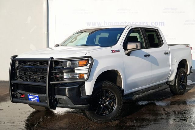 Used 2020 Chevrolet Silverado 1500 Custom Trail Boss w/ Custom Convenience Package image 2
