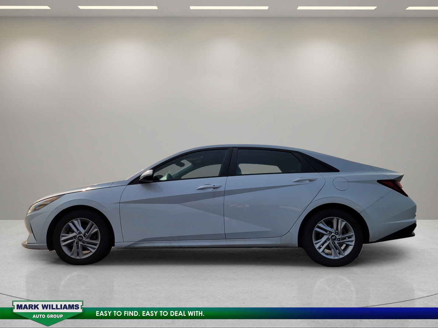 Used 2021 Hyundai Elantra SEL FWD image 7