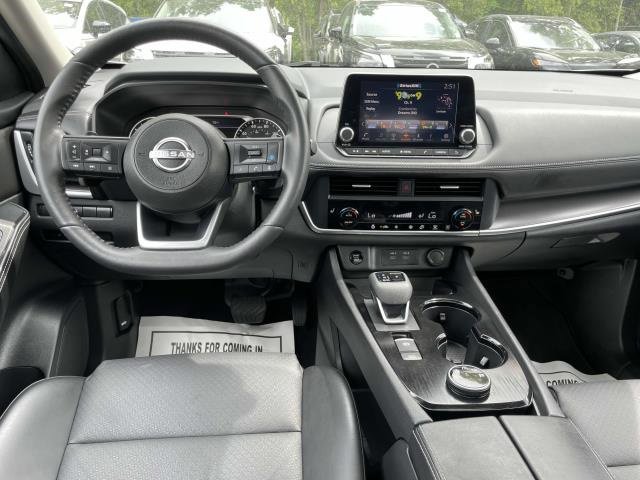 Certified 2024 Nissan Rogue SV w/ SV Premium Package image 16