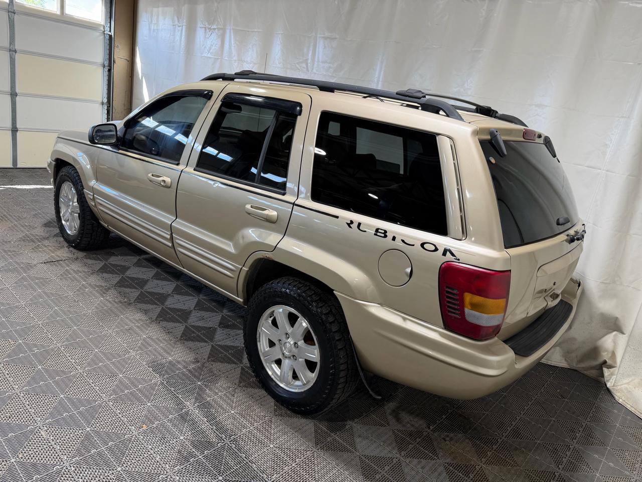 Used 1999 Jeep Grand Cherokee Limited AWD/4WD image 4