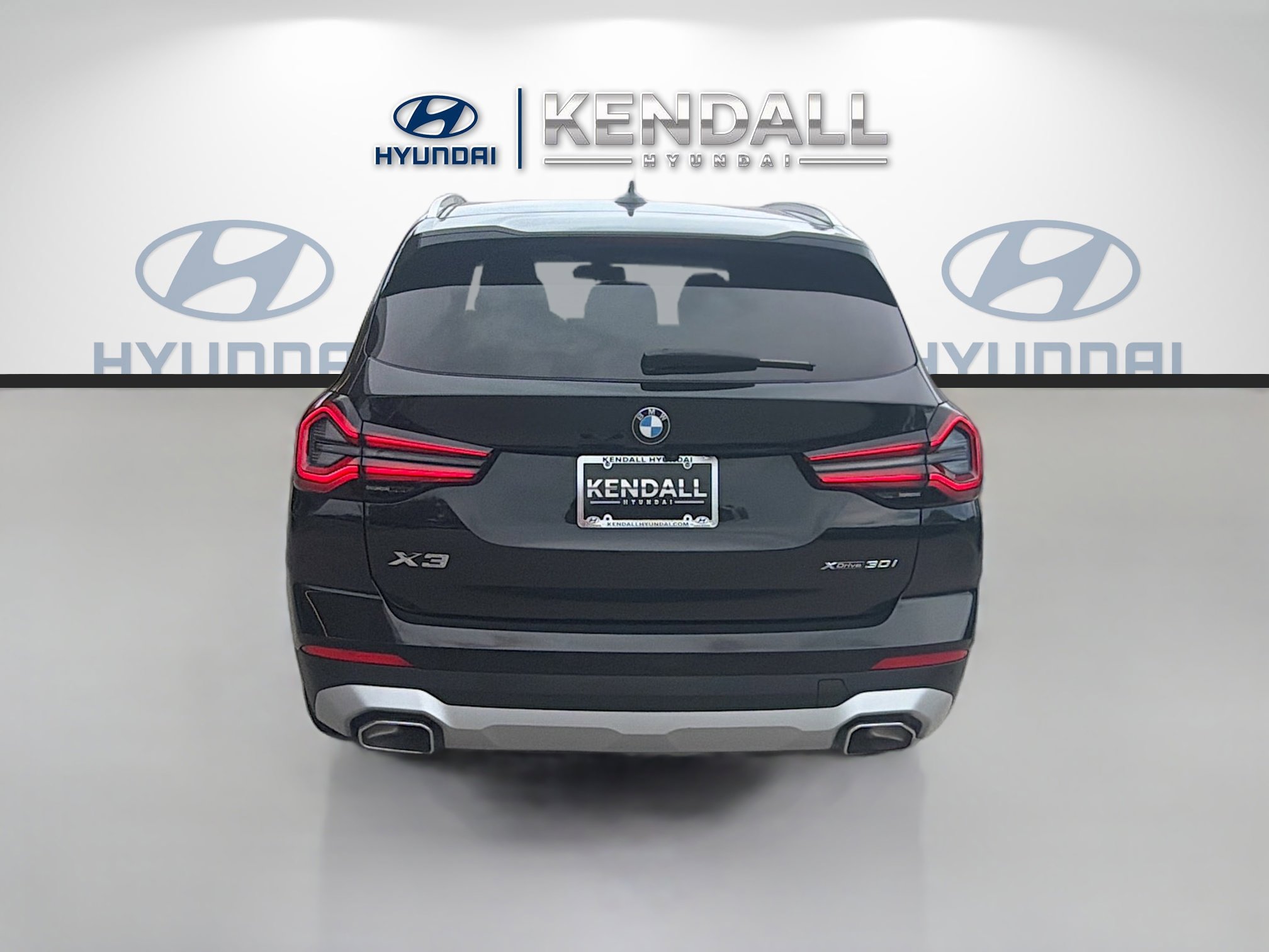 Used 2024 BMW X3 xDrive30i w/ Premium Package w/ZPA AWD/4WD image 5
