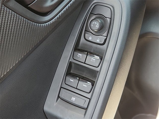 Certified 2024 Subaru Crosstrek 2.0i image 17