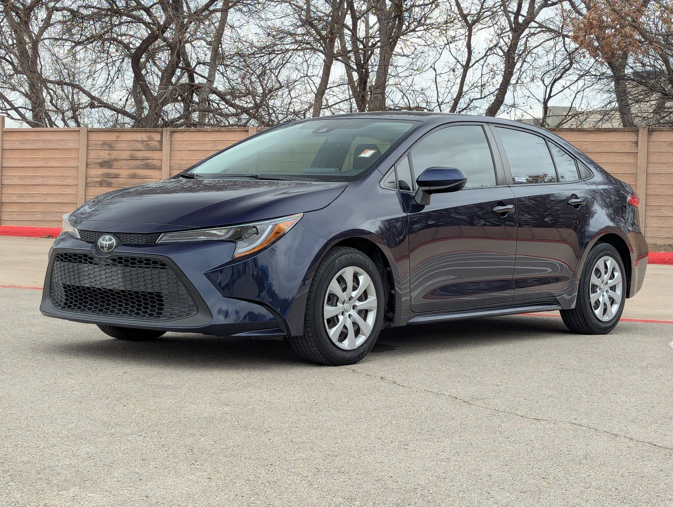 Used 2021 Toyota Corolla LE w/ Carpet Mat Package (TMS) image 8