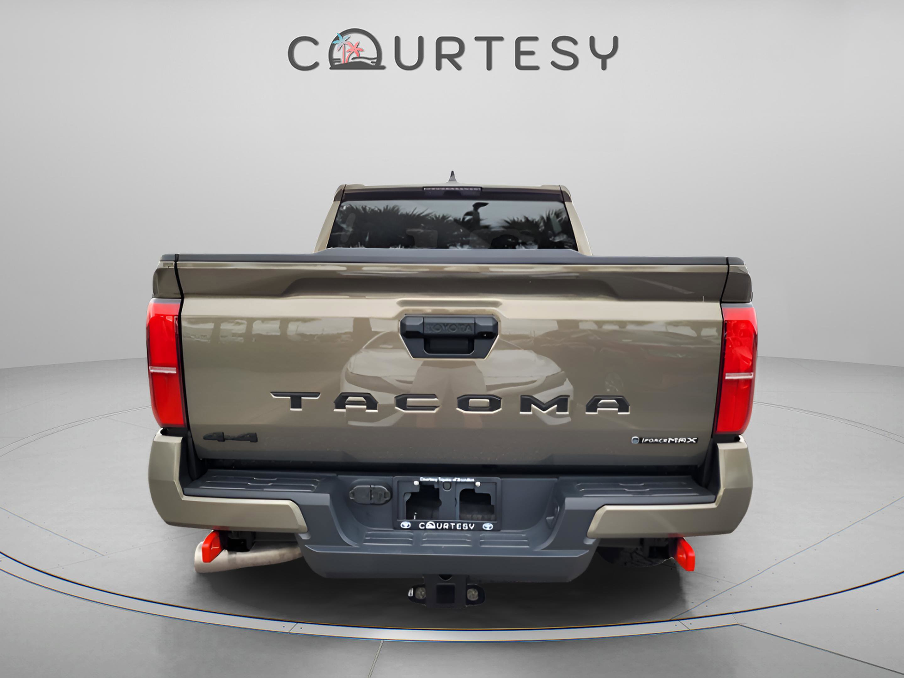 Certified 2025 Toyota Tacoma TRD Off-Road image 4