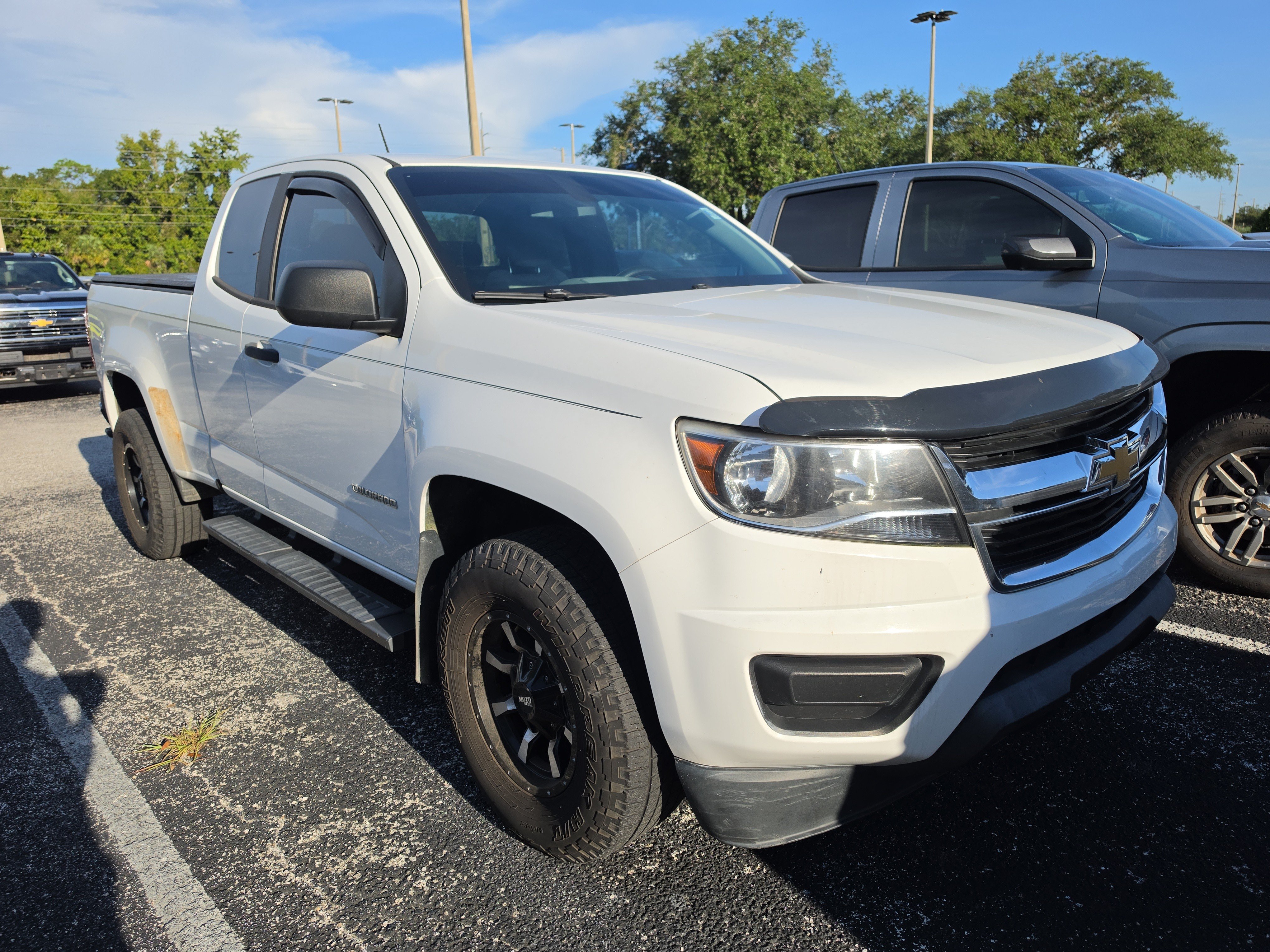 Used 2018 Chevrolet Colorado W/T RWD image 1