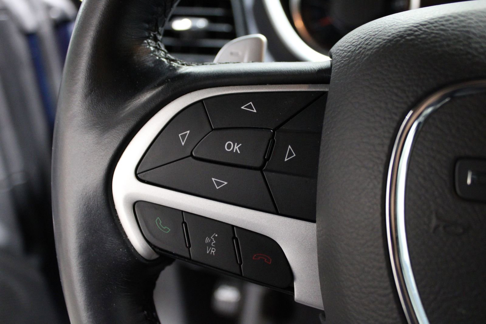 Used 2016 Dodge Challenger SXT Plus image 22