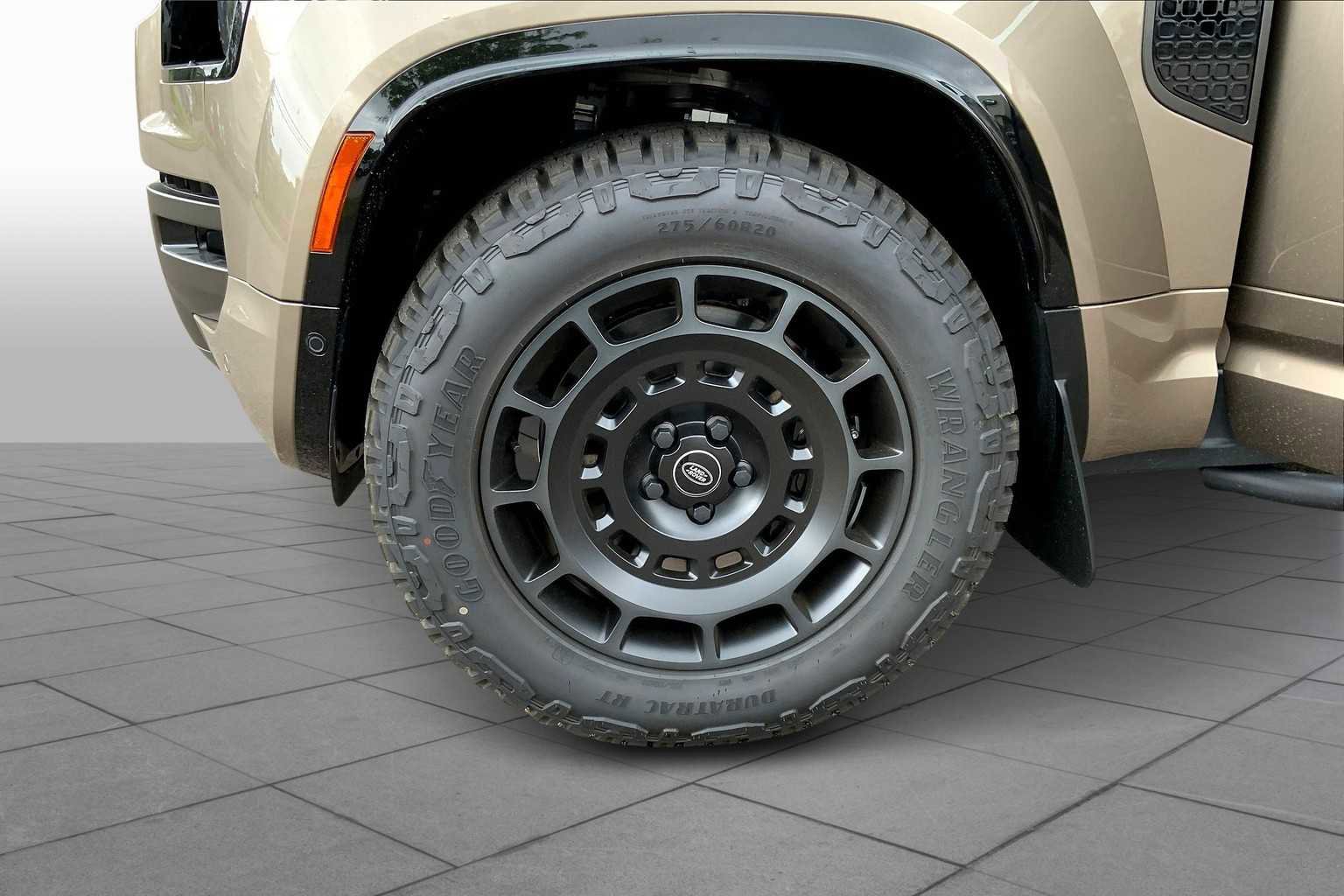 New 2025 Land Rover Defender 110 image 17