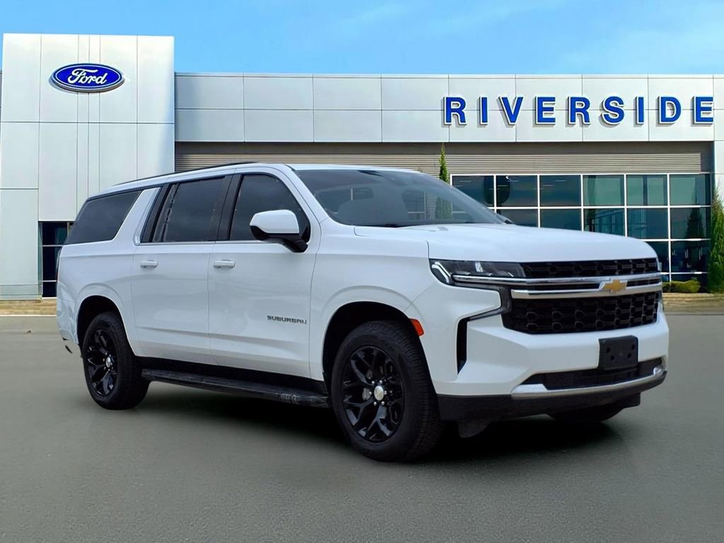 Used 2021 Chevrolet Suburban LS image 1
