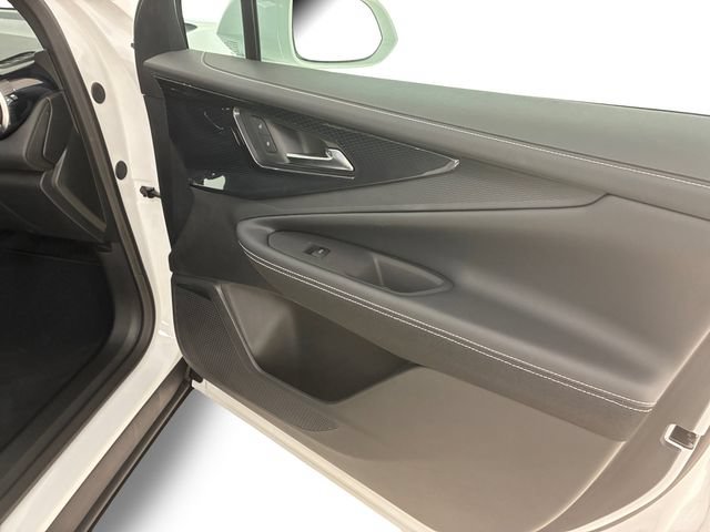 Certified 2025 Chevrolet Blazer EV LT AWD/4WD image 15