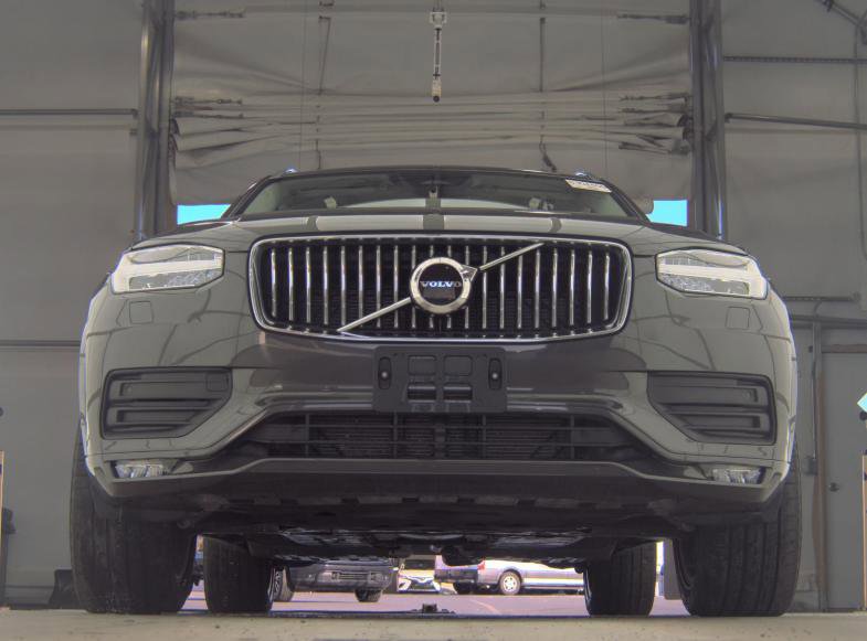 Used 2023 Volvo XC90 B5 Core w/ Protection Package Premier image 12