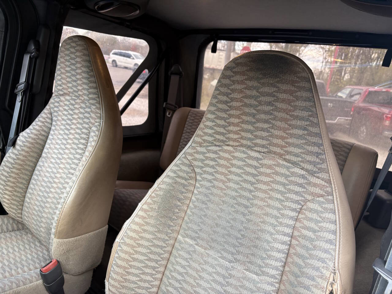 Used 2000 Jeep Wrangler SE image 17