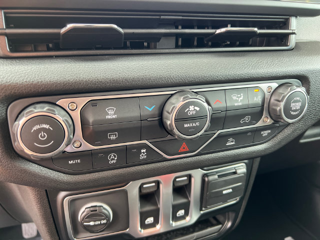 New 2026 Jeep Wrangler Sport AWD/4WD image 20