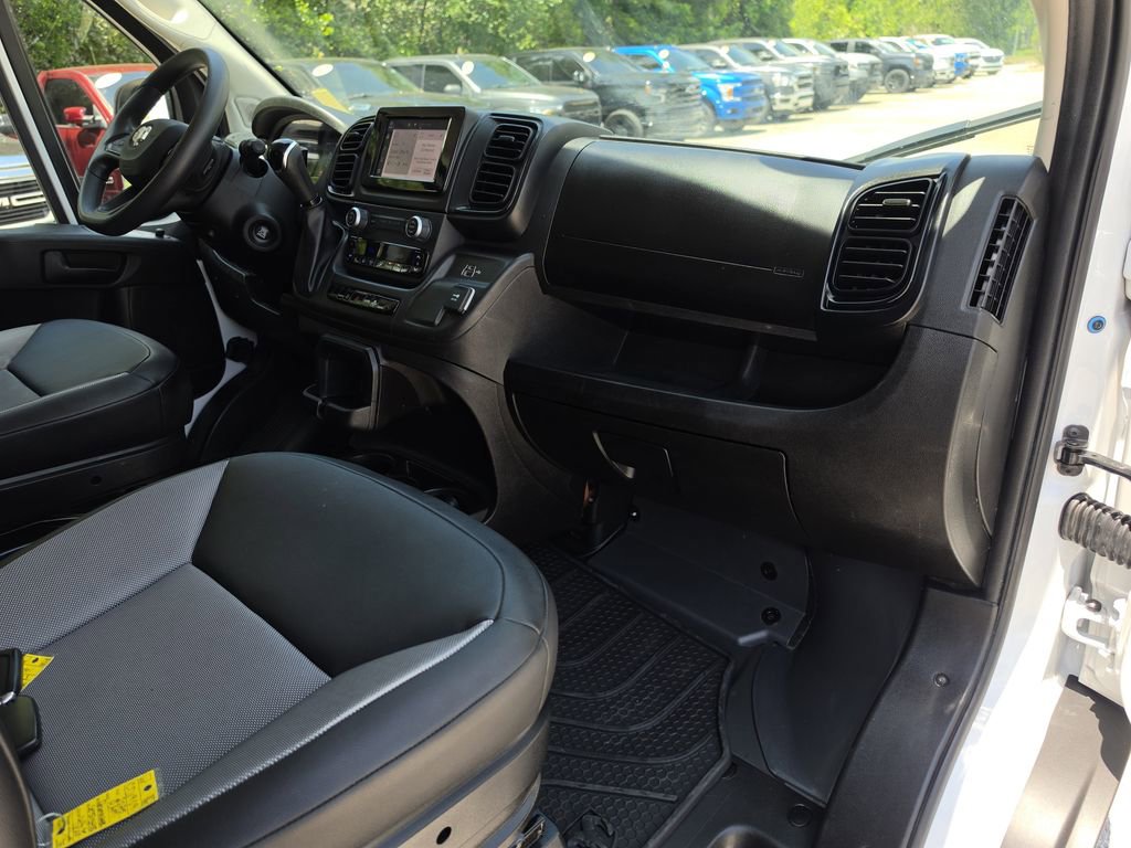 Used 2025 RAM ProMaster 2500 w/ Convenience Group FWD image 10