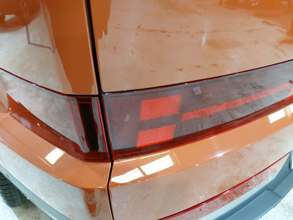 Used 2024 Hyundai Santa Fe Limited image 36