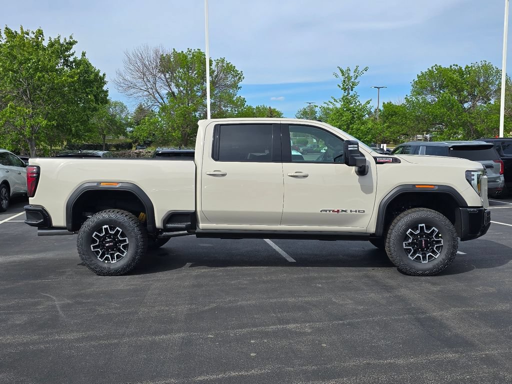 New 2026 GMC Sierra 2500 AT4X AWD/4WD image 11