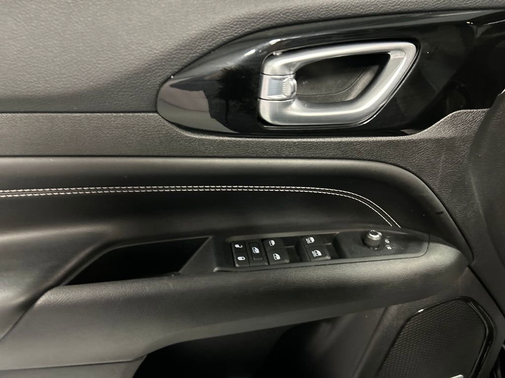 Used 2022 Jeep Compass High Altitude image 14