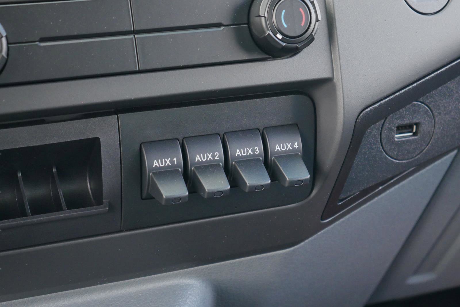 New 2025 Ford F750 2WD Regular Cab Super Duty image 20