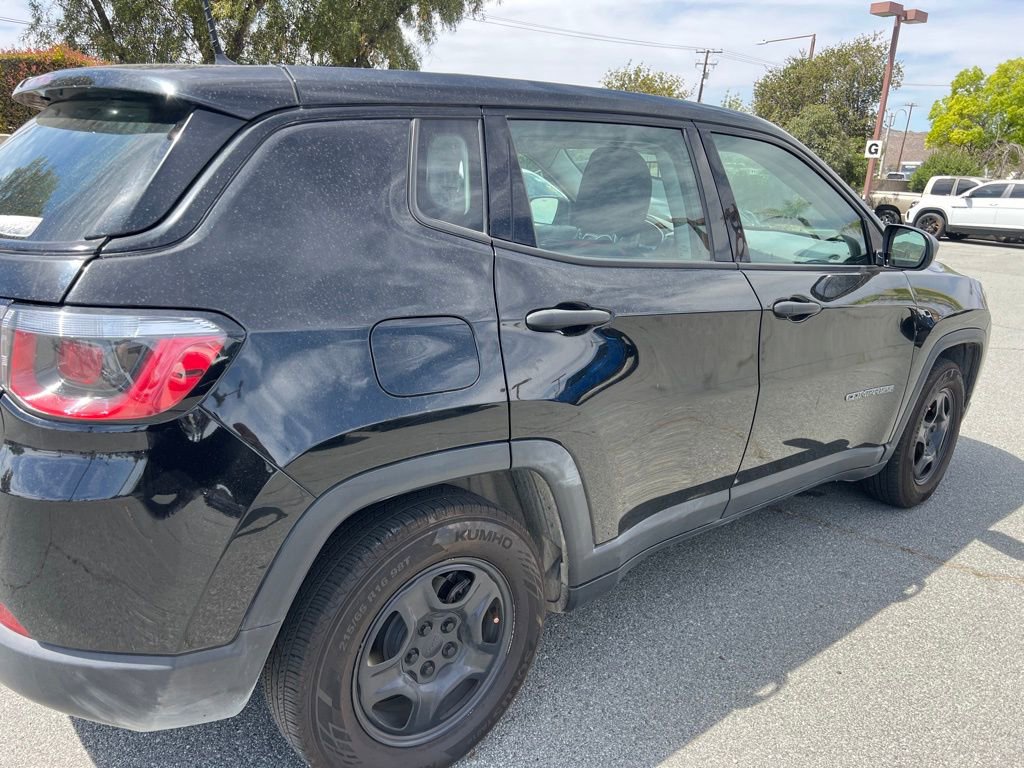 Used 2018 Jeep Compass Sport image 12