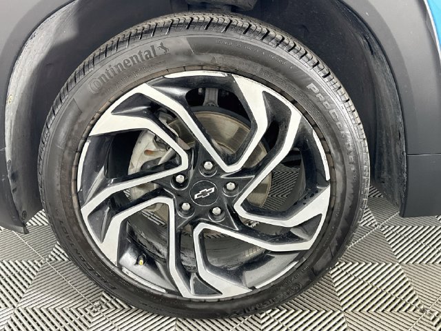 Used 2025 Chevrolet TrailBlazer RS w/ Driver Confidence Package FWD image 39