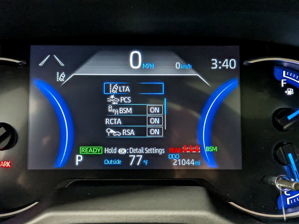 Used 2024 Toyota RAV4 XLE Premium image 32